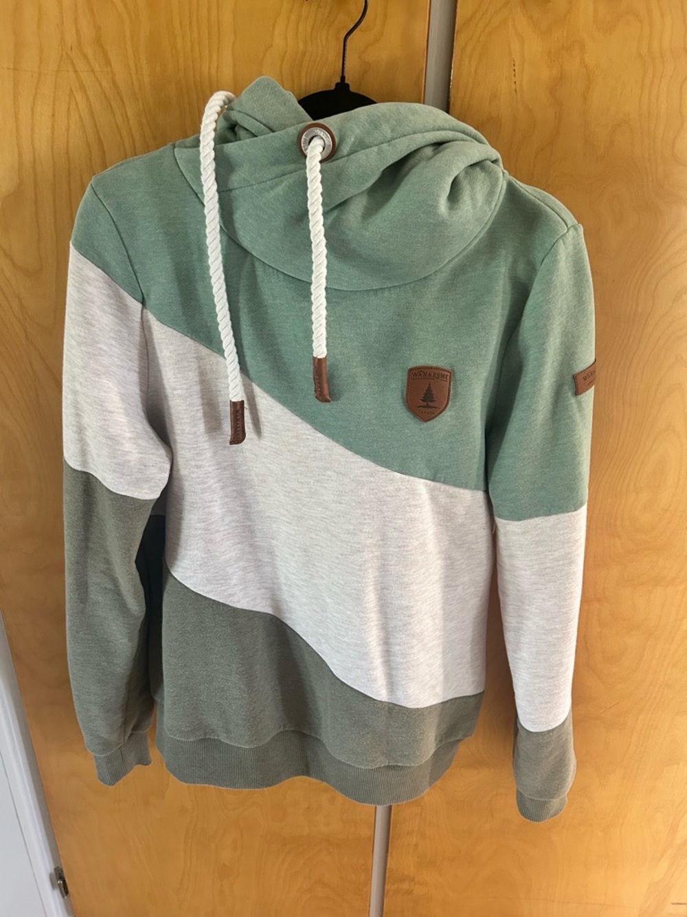 “Wanakome” Brand Sage Green and Cream Colorblock Hoodie